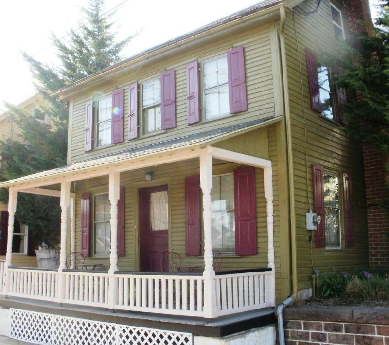Amethyst Inn Adamstown 外观 照片